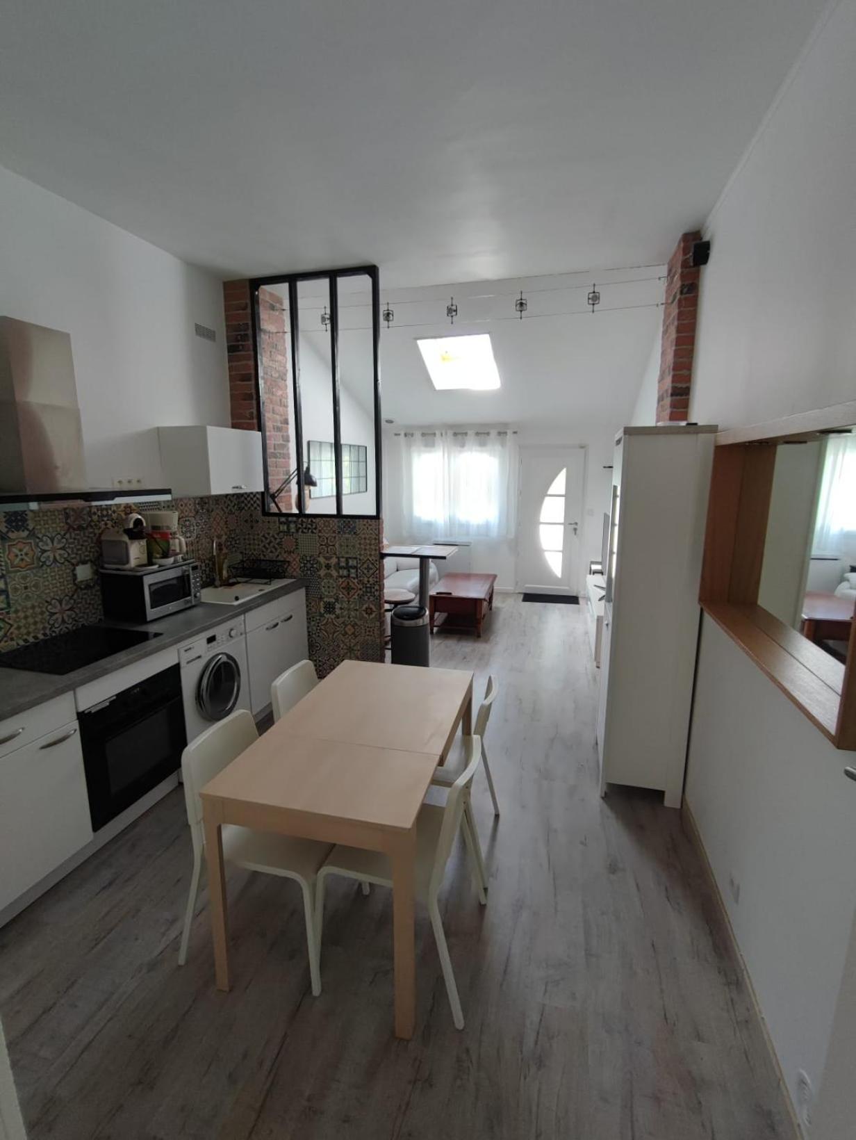 Appartement T2 48 M2 Independant Parking Public Gratuit A Proximite Béziers Exteriör bild