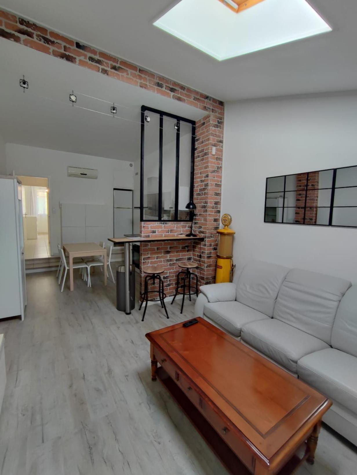 Appartement T2 48 M2 Independant Parking Public Gratuit A Proximite Béziers Exteriör bild